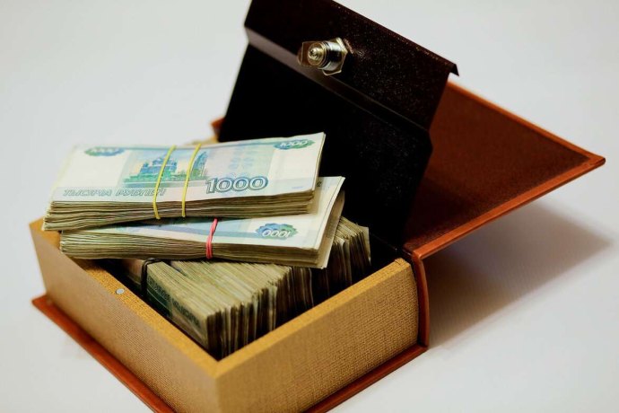 Брокер мошенник разорил пенсионерку в Волгограде. Долги 2 миллиона
